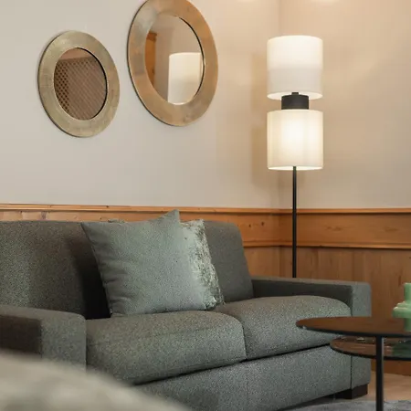 Schlosshotel Отель 5*