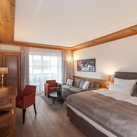 Hotel Schlosshotel 5*