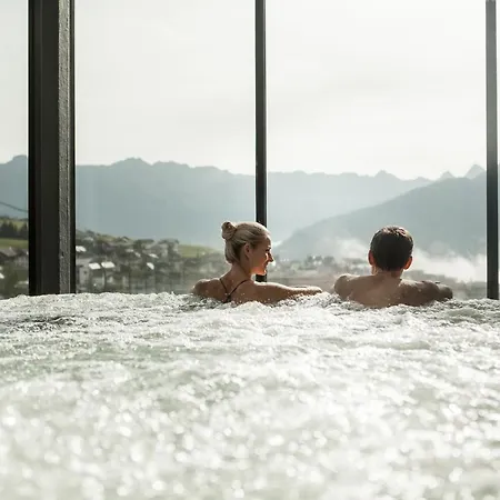 Отель Schlosshotel 5*