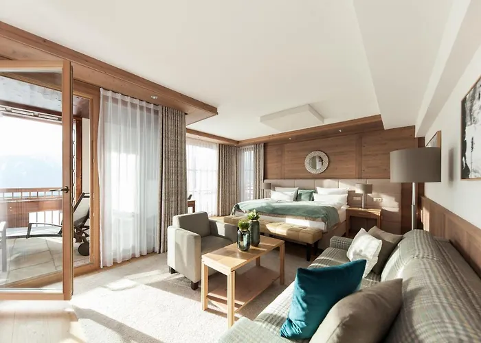 Schlosshotel 5* Fiss