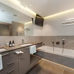 Schlosshotel 5* Fiss