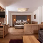 Schlosshotel Hotel