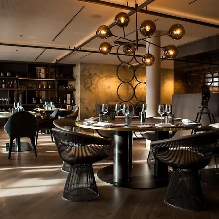 Hotell Schlosshotel 5*