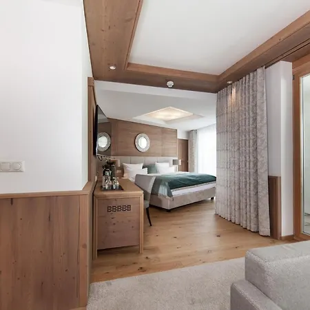 Hotell Schlosshotel 5*