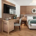 فندق Schlosshotel
