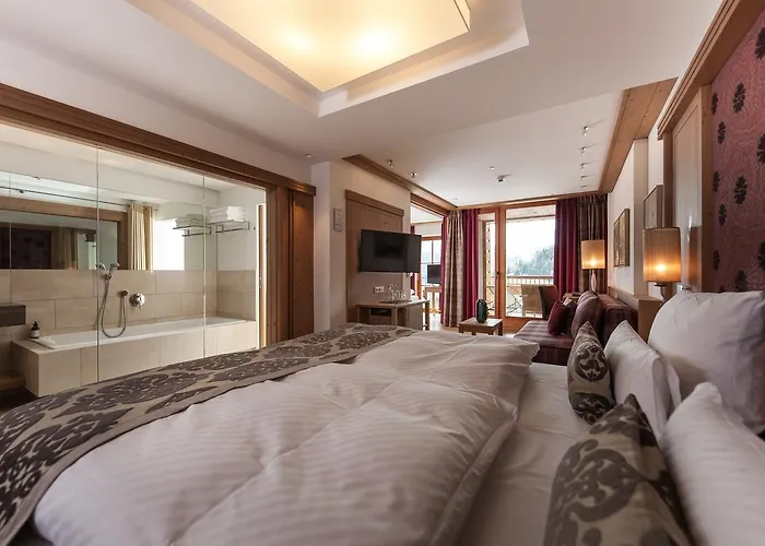 Schlosshotel 5* Fiss